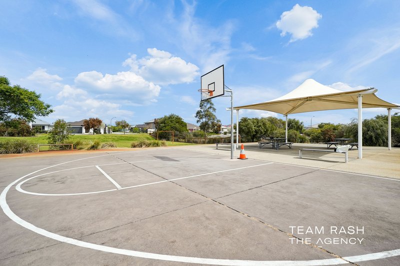 Photo - 11 Howie Way, Caversham WA 6055 - Image 25