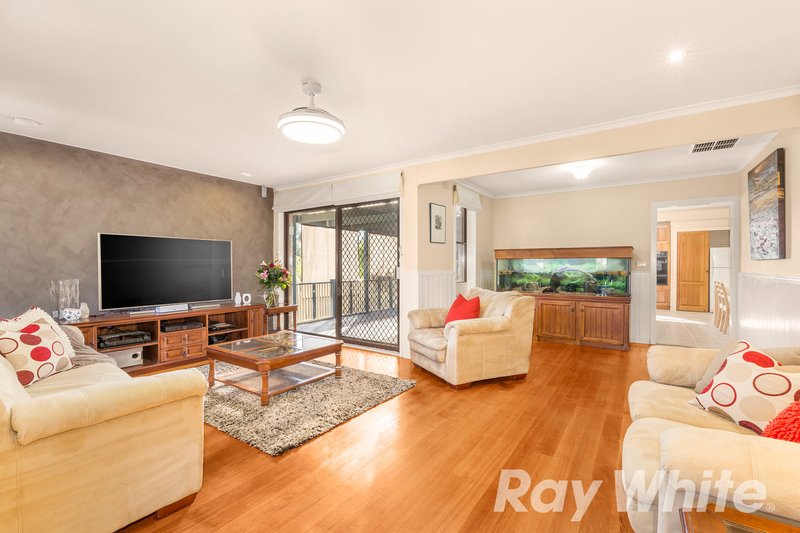 Photo - 11 Huntingdale Drive, Chirnside Park VIC 3116 - Image 5