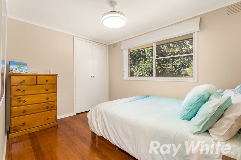 Photo - 11 Huntingdale Drive, Chirnside Park VIC 3116 - Image 10