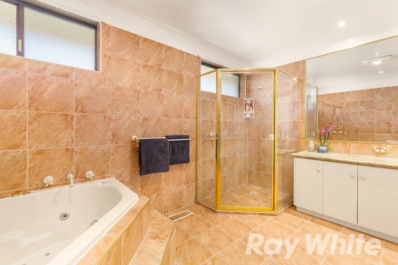 Photo - 11 Huntingdale Drive, Chirnside Park VIC 3116 - Image 11