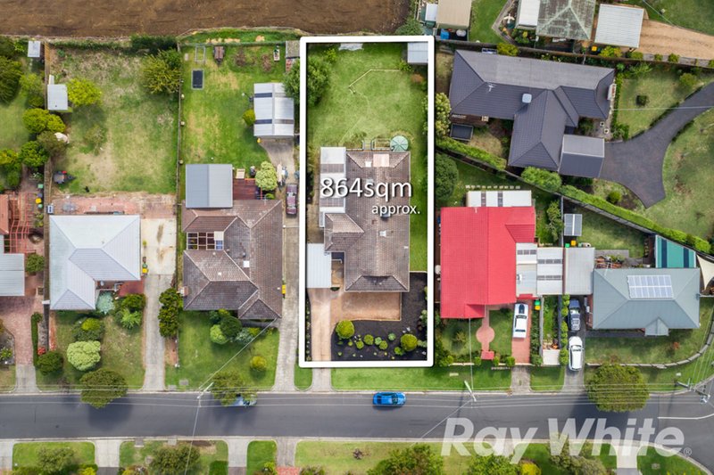 Photo - 11 Huntingdale Drive, Chirnside Park VIC 3116 - Image 14