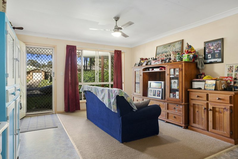 Photo - 11 Hyde Court, Upper Caboolture QLD 4510 - Image 3