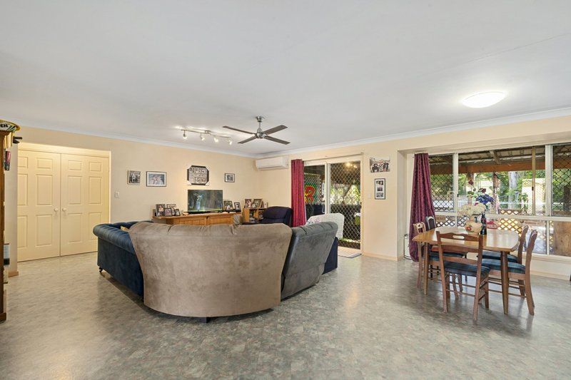 Photo - 11 Hyde Court, Upper Caboolture QLD 4510 - Image 4