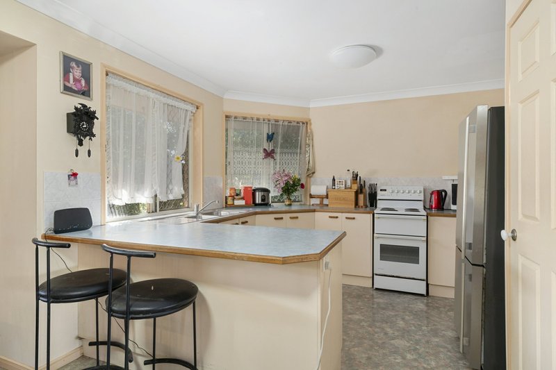 Photo - 11 Hyde Court, Upper Caboolture QLD 4510 - Image 5