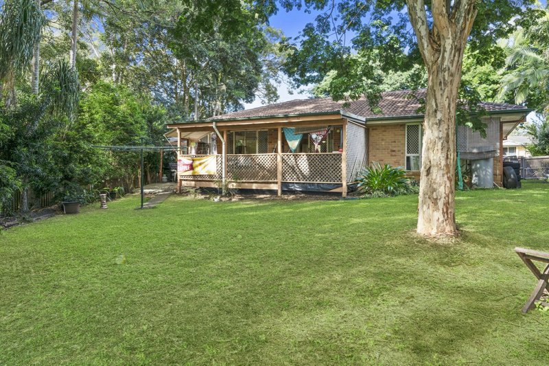 Photo - 11 Hyde Court, Upper Caboolture QLD 4510 - Image 11