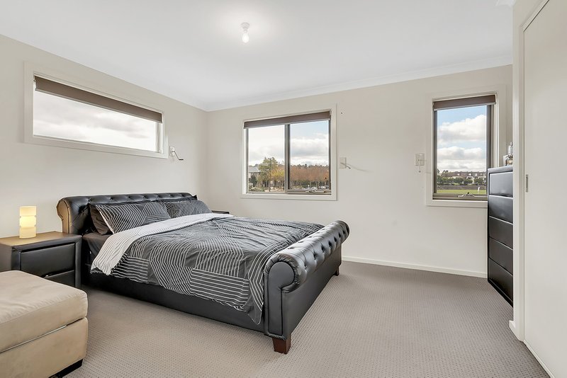 Photo - 1/1 Hyde Park Avenue, Craigieburn VIC 3064 - Image 8