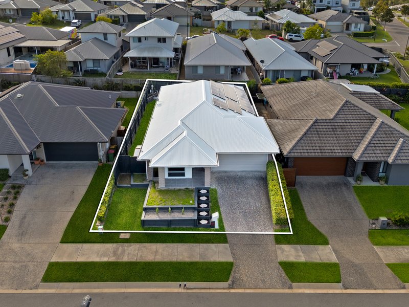 Photo - 11 Hyland Circuit, Flagstone QLD 4280 - Image 14