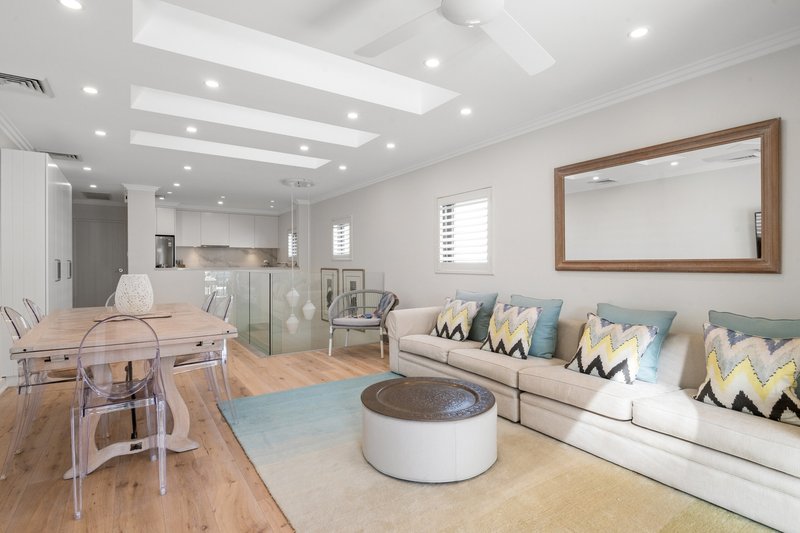 Photo - 11 Iluka Road, Palm Beach NSW 2108 - Image 7