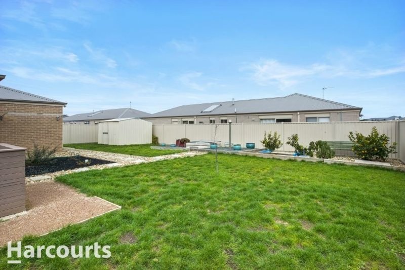 Photo - 11 Indiana Drive, Delacombe VIC 3356 - Image 16