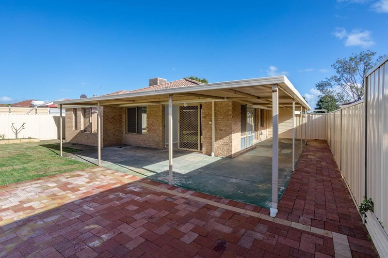 Photo - 11 Indigo Circle, Warnbro WA 6169 - Image 17