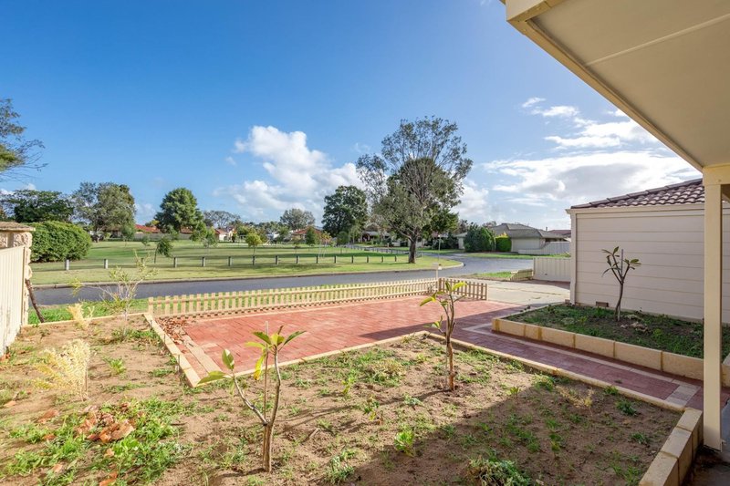 Photo - 11 Indigo Circle, Warnbro WA 6169 - Image 21