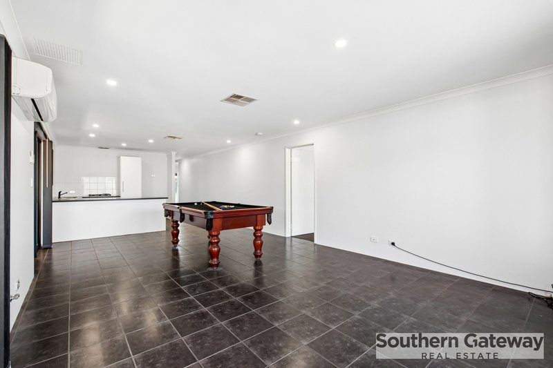 Photo - 11 Ingarfield Green, Baldivis WA 6171 - Image 3