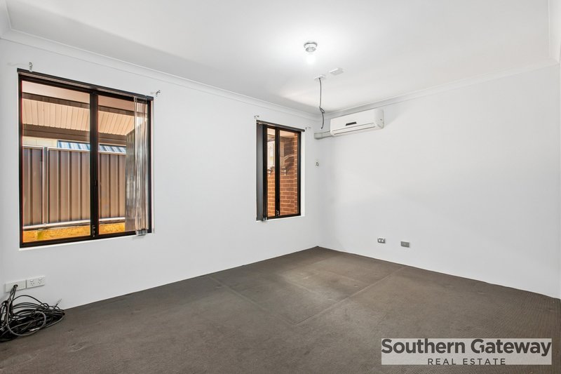 Photo - 11 Ingarfield Green, Baldivis WA 6171 - Image 13