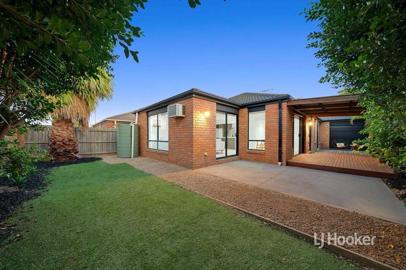 Photo - 11 Ingot Avenue, Tarneit VIC 3029 - Image 15