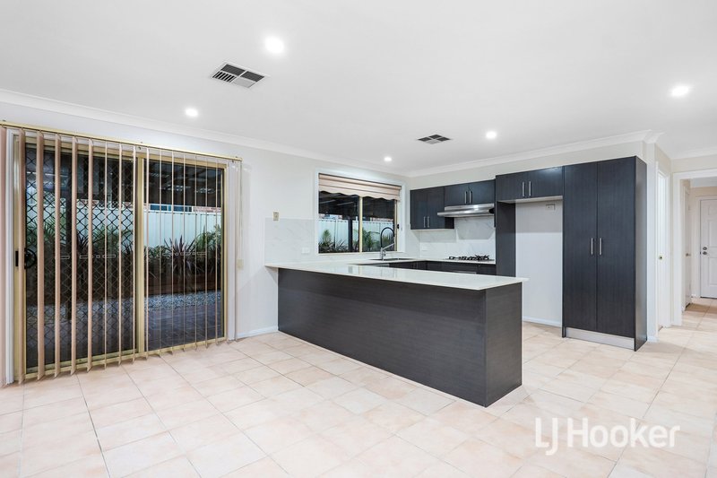 Photo - 11 Ipswich Avenue, Glenwood NSW 2768 - Image 3