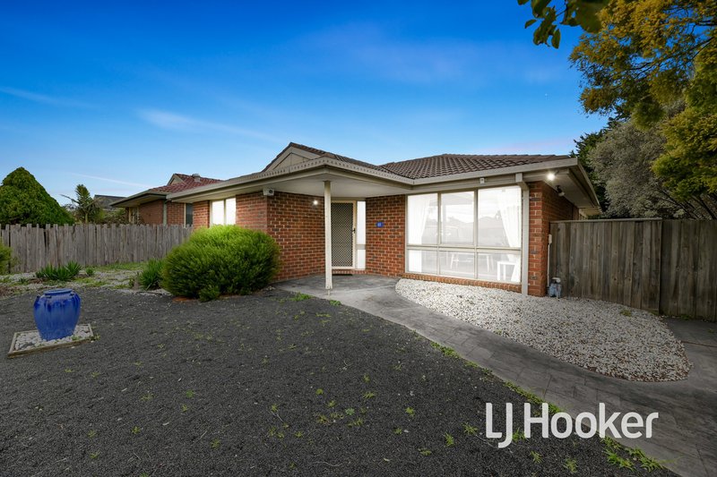 11 Ireland Avenue, Narre Warren VIC 3805