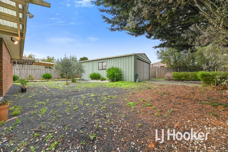 Photo - 11 Ireland Avenue, Narre Warren VIC 3805 - Image 9