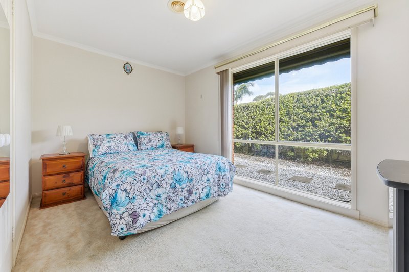 Photo - 11 Ironbark Close, Hampton Park VIC 3976 - Image 14