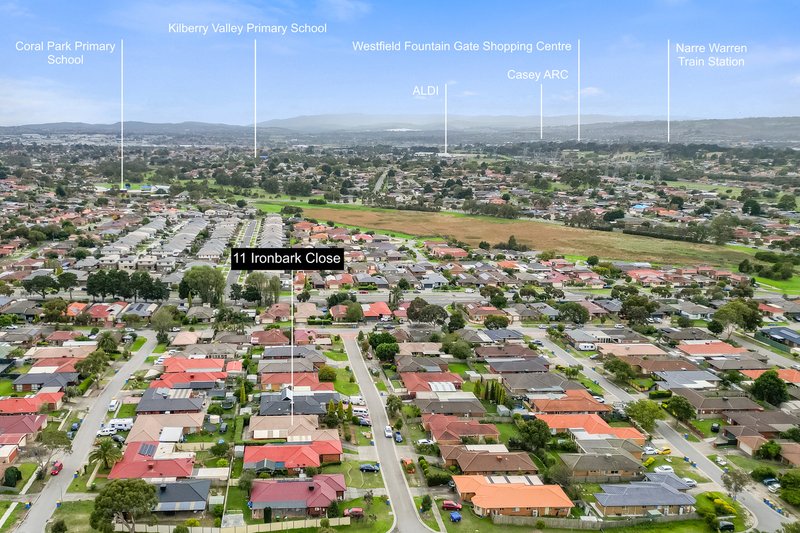 Photo - 11 Ironbark Close, Hampton Park VIC 3976 - Image 20