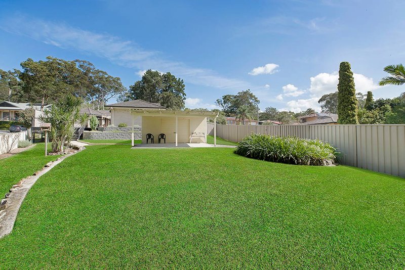 Photo - 11 Jabiru Street, Carey Bay NSW 2283 - Image 4