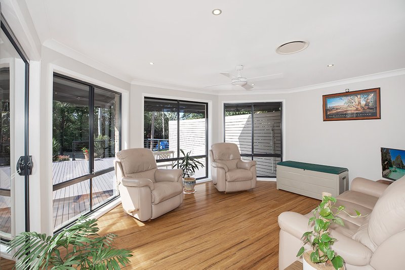 Photo - 11 Jabiru Street, Carey Bay NSW 2283 - Image 11