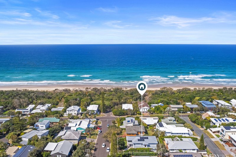 Photo - 11 Jabiru Street, Peregian Beach QLD 4573 - Image 4