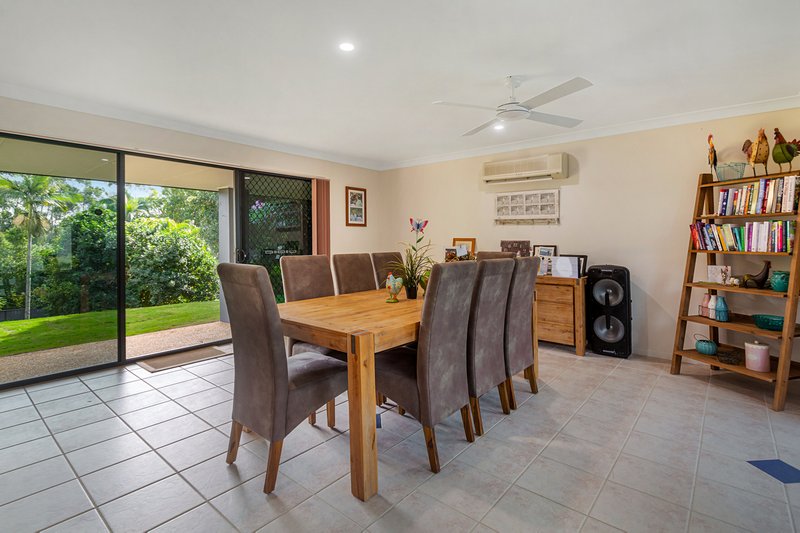 Photo - 11 Jacaranda Close, Glass House Mountains QLD 4518 - Image 5