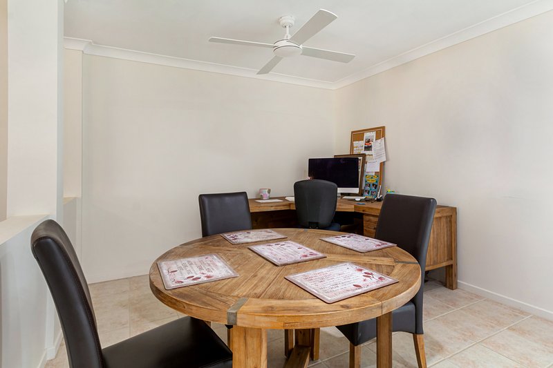 Photo - 11 Jacaranda Close, Glass House Mountains QLD 4518 - Image 10