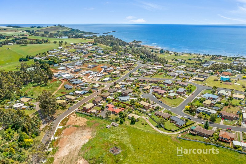 Photo - 11 Jackson Avenue, West Ulverstone TAS 7315 - Image 14