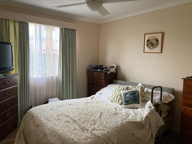 Photo - 11 James Campbell Place, Kincumber NSW 2251 - Image 6