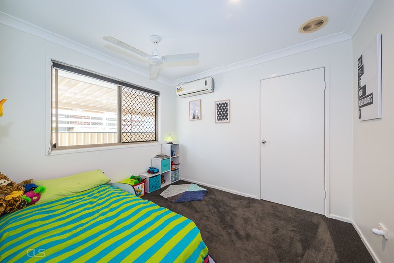 Photo - 11 Jasmin Drive, Bongaree QLD 4507 - Image 8