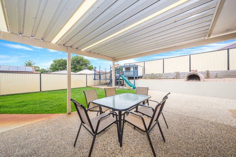 Photo - 11 Jasmin Drive, Bongaree QLD 4507 - Image 9