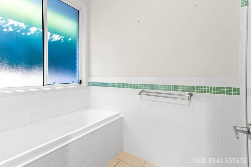 Photo - 11 Jasmin Drive, Victor Harbor SA 5211 - Image 33