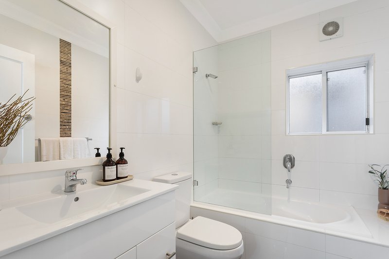 Photo - 11 Jasmine Street, Botany NSW 2019 - Image 12