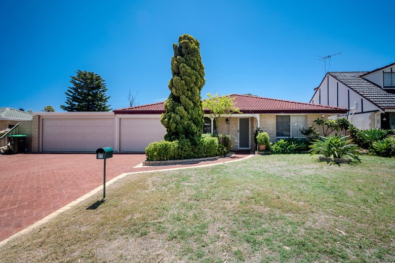 11 Jenolan Way, Merriwa WA 6030