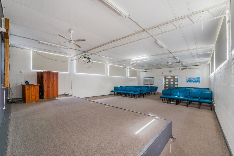 Photo - 11 Jersey Street, Busby NSW 2168 - Image 6