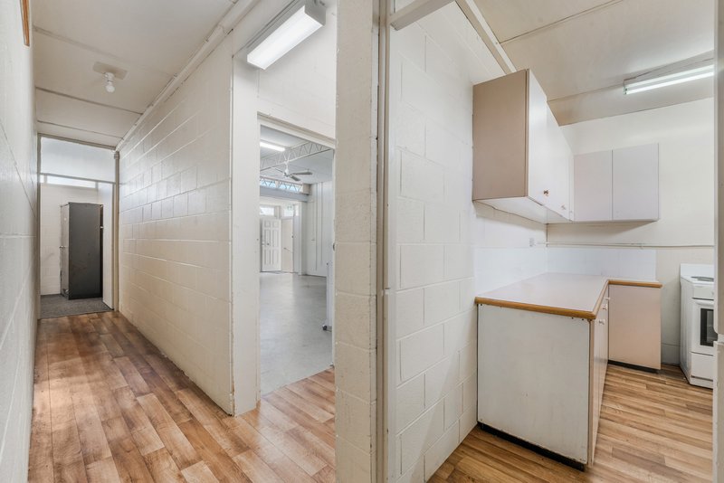 Photo - 11 Jersey Street, Busby NSW 2168 - Image 8
