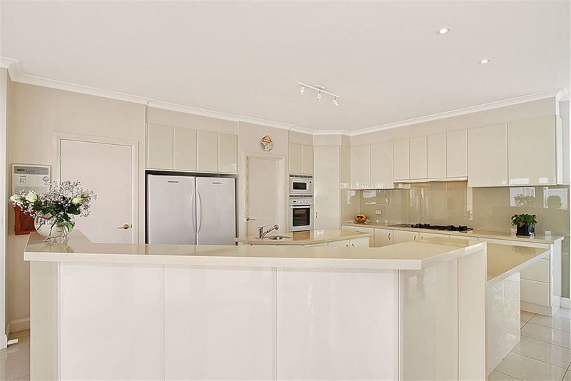 Photo - 11 Jessica Close, Wantirna South VIC 3152 - Image 14