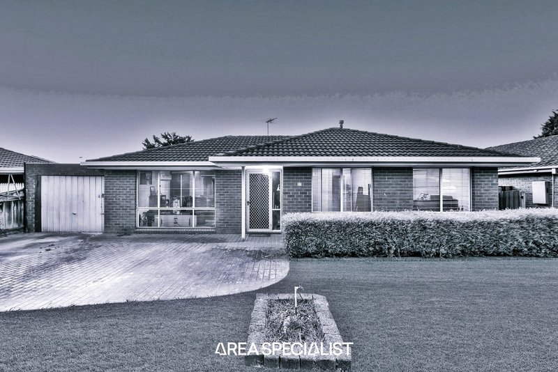 11 Jessica Drive, Hampton Park VIC 3976