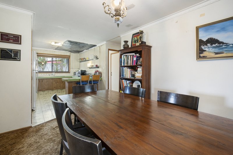 Photo - 11 Jib Court, Mermaid Waters QLD 4218 - Image 8