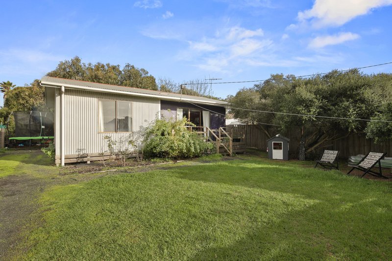 11 Jill Street, Sunderland Bay VIC 3922