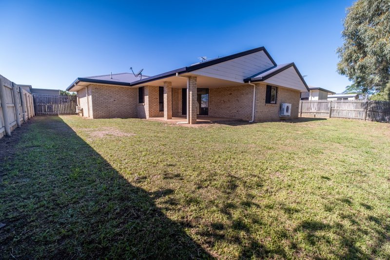 Photo - 11 John Oxley Drive, Gracemere QLD 4702 - Image 10