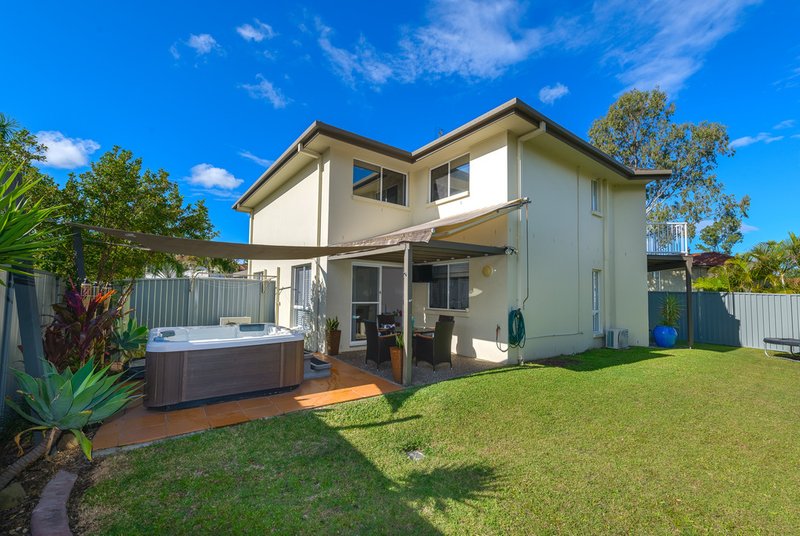 Photo - 1/1 Joshua Close, Arundel QLD 4214 - Image 15