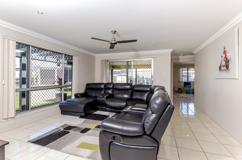 Photo - 11 Jumbuck Court, Glen Eden QLD 4680 - Image 5