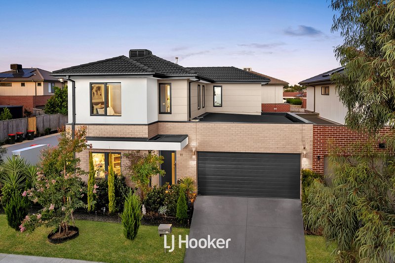 11 Kalamata Avenue, Lynbrook VIC 3975