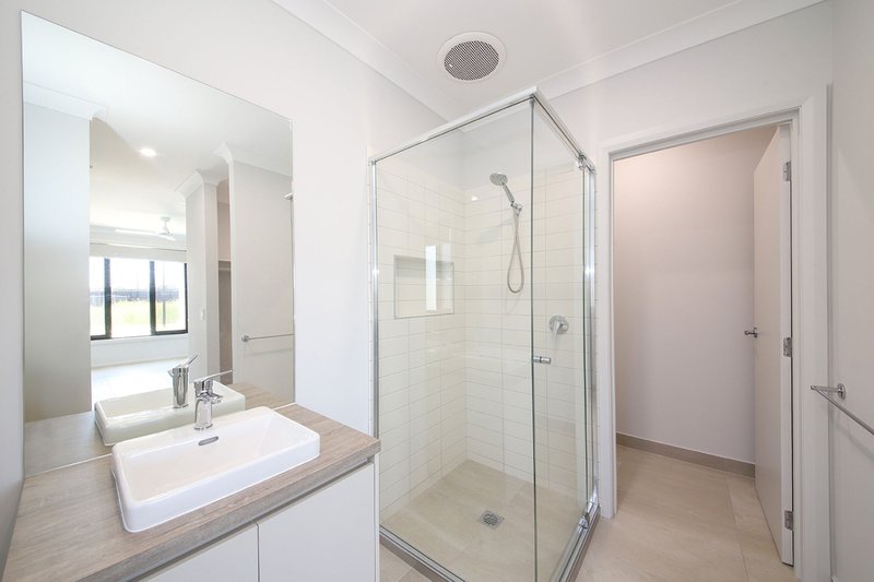 Photo - 11 Kalbarri Street, Banya QLD 4551 - Image 3