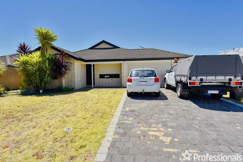 11 Karakin Place, Bertram WA 6167