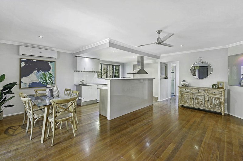 Photo - 11 Kathleen Avenue, Southport QLD 4215 - Image