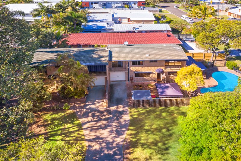 Photo - 1/1 Kenewin Avenue, Maroochydore QLD 4558 - Image 2