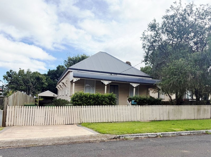 Photo - 11 Kennedy Street, North Toowoomba QLD 4350 - Image 1